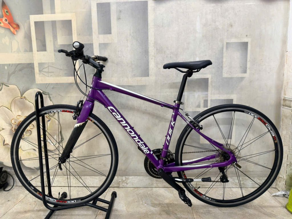 Xe đạp CANNONDALE càng CACBON Xe đạp CANNONDALE càng CACBON
