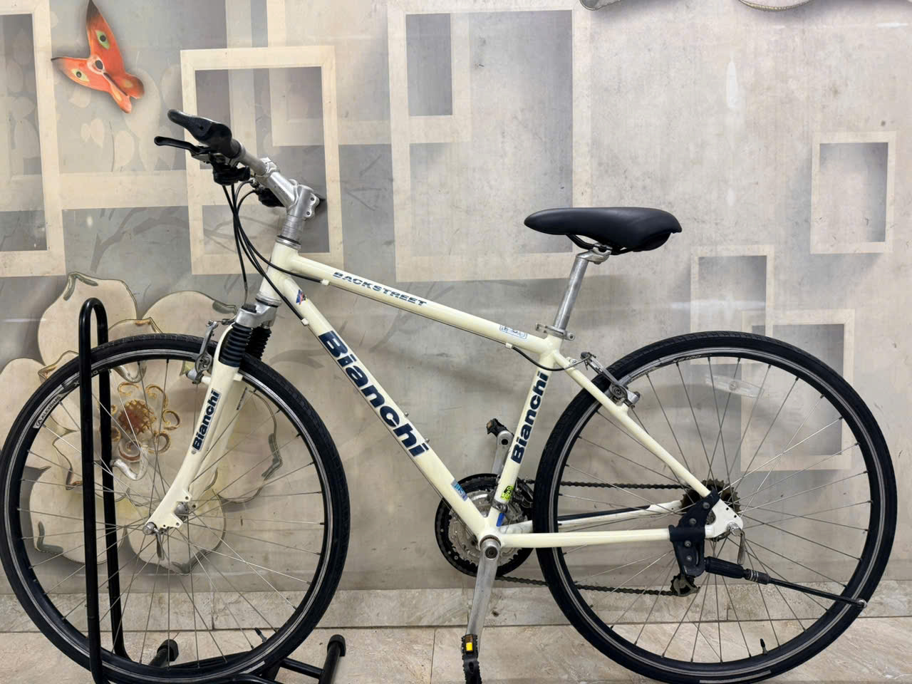 Xe đạp Bianchi Nhật bãi khung nhôm Xe đạp Bianchi Nhật bãi khung nhôm