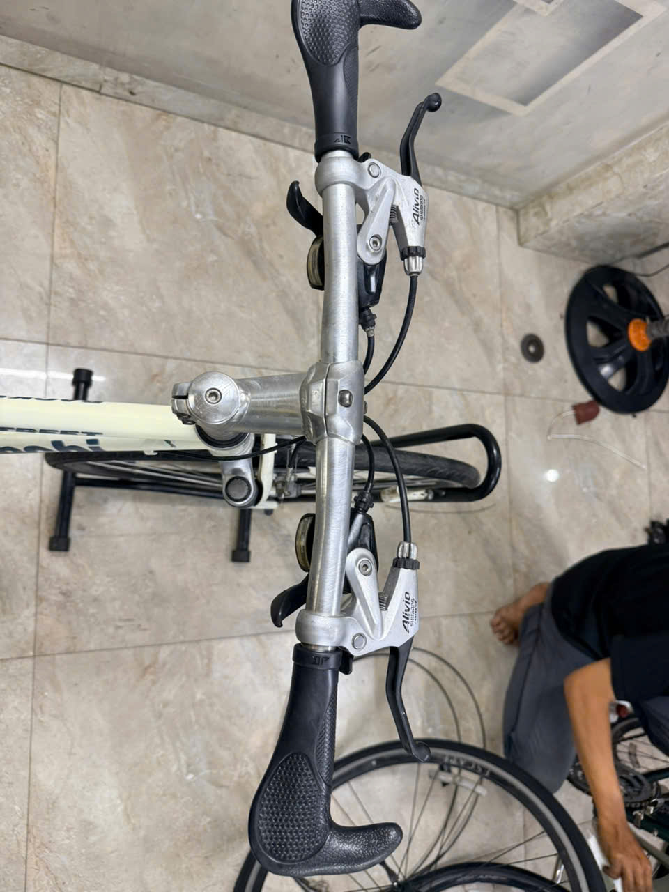 Xe đạp Bianchi Nhật bãi khung nhôm Xe đạp Bianchi Nhật bãi khung nhôm