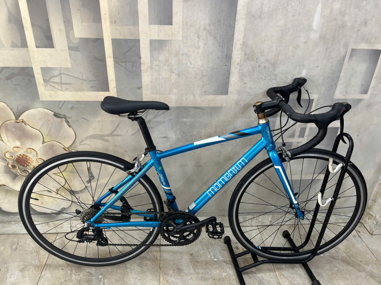 Xe đạp MOMENTUM Nhật bãi Xe đạp MOMENTUM Nhật bãi