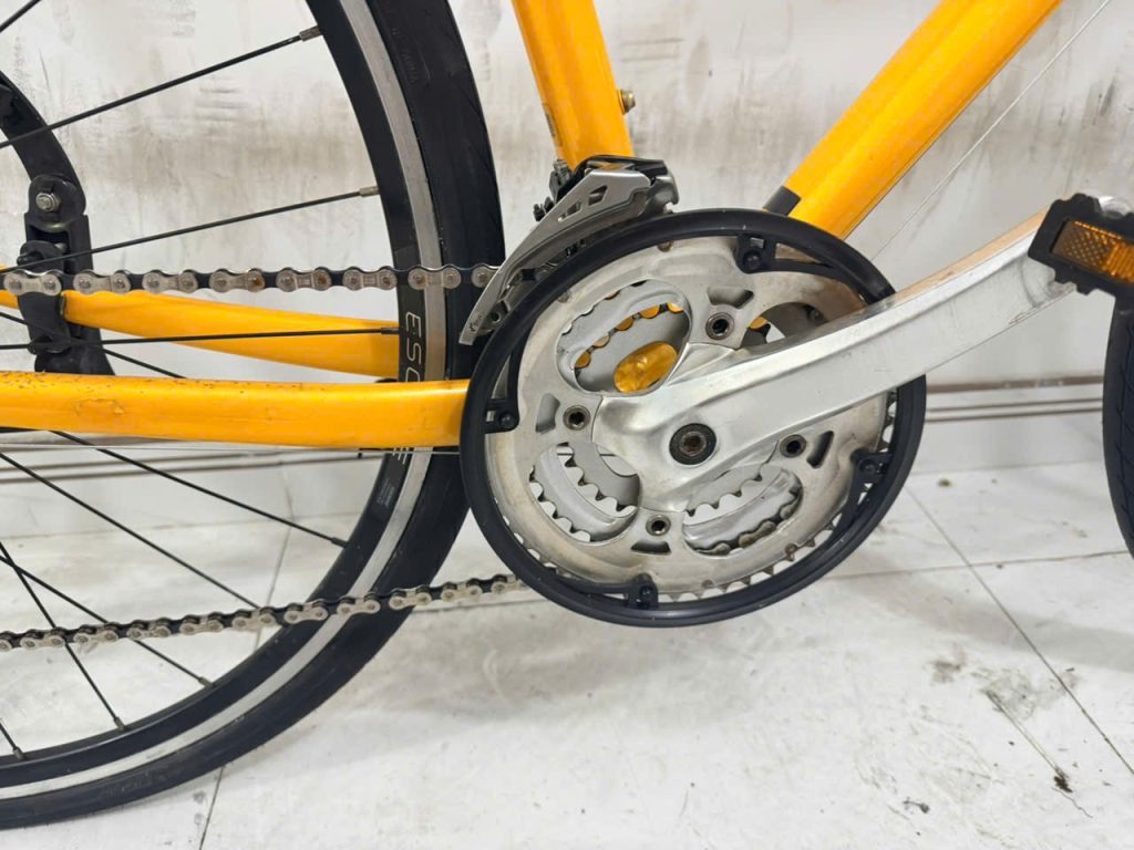 Xe đạp Nhật bãi GIANT R3