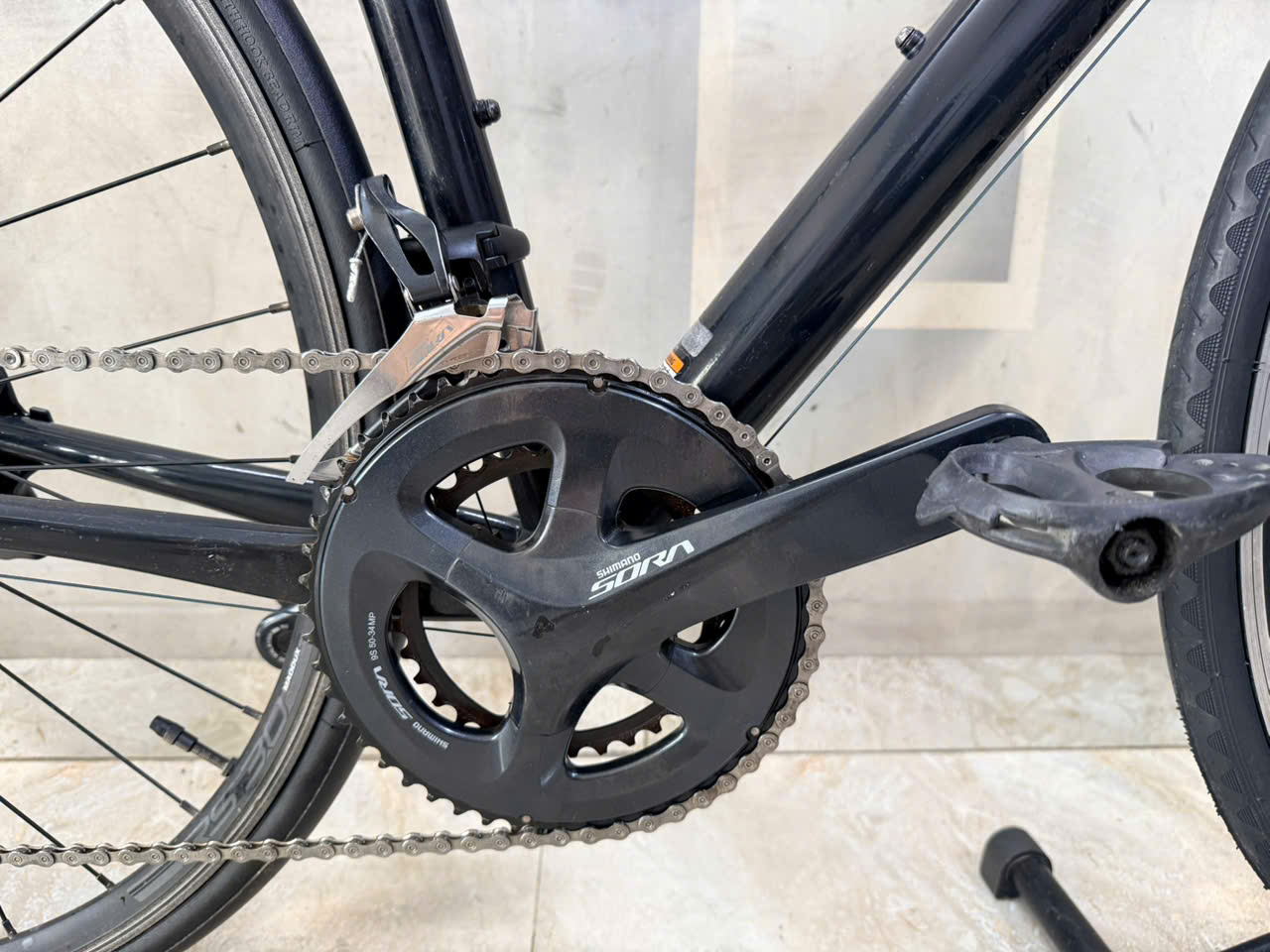 Xe đạp CANNONDALE Nhật bãi Xe đạp CANNONDALE Nhật bãi