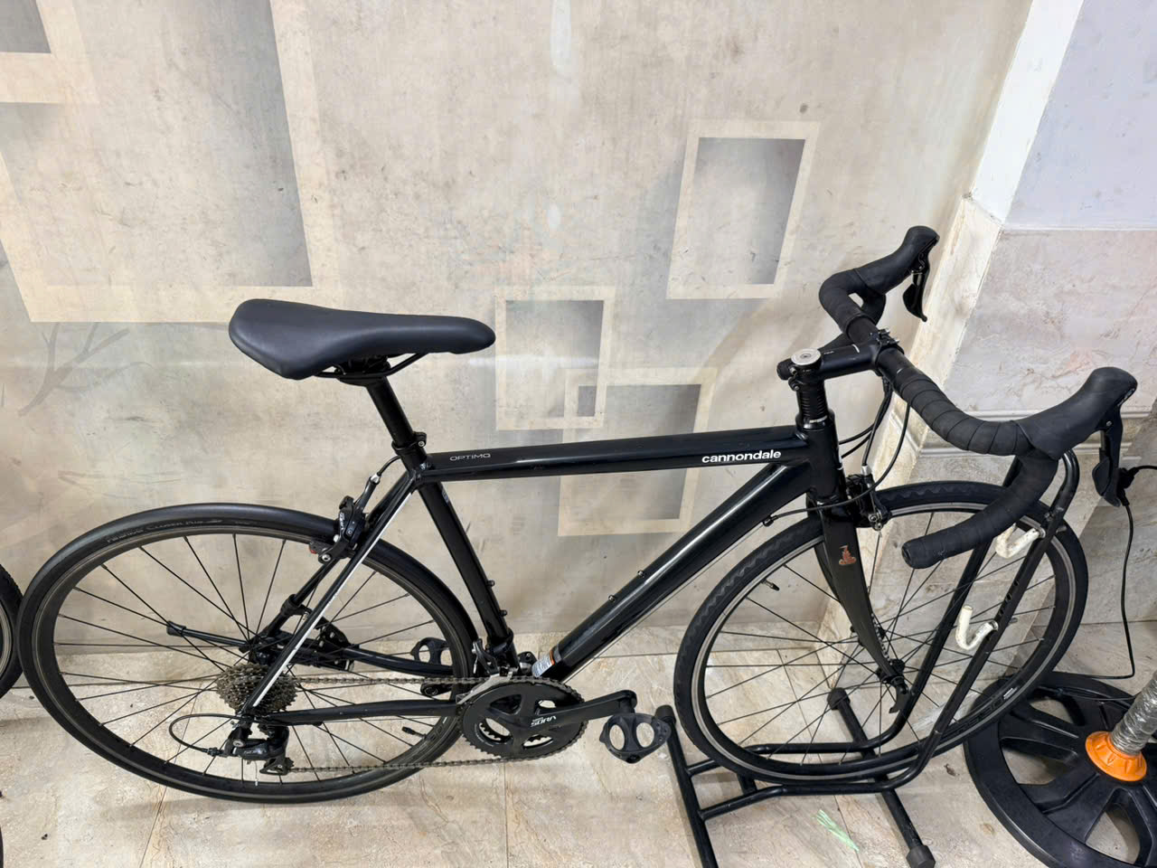 Xe đạp CANNONDALE Nhật bãi Xe đạp CANNONDALE Nhật bãi