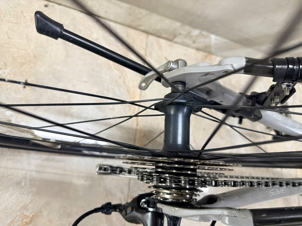 Xe đạp CANNONDALE QUICK Nhật bãi Xe đạp CANNONDALE QUICK Nhật bãi