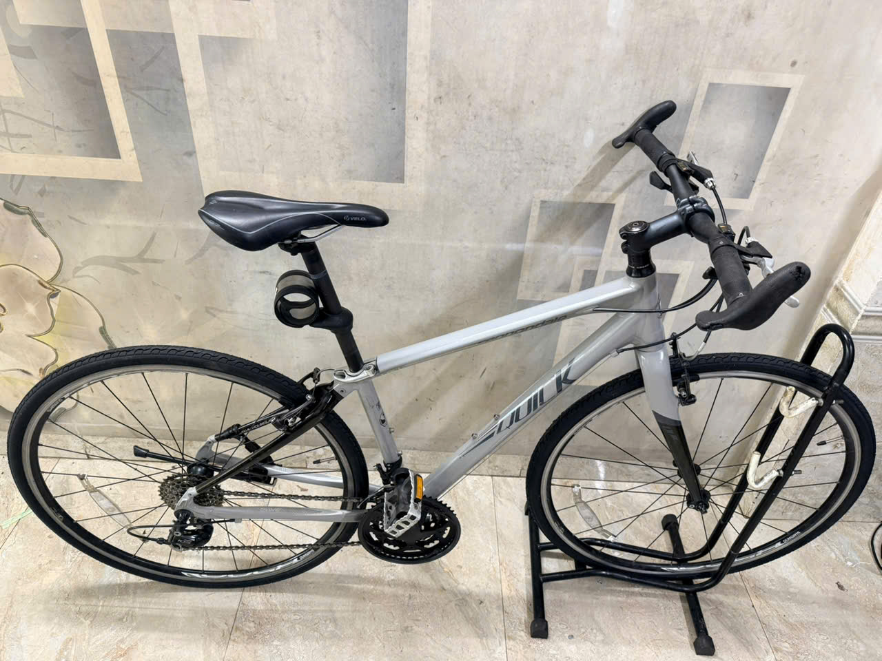 Xe đạp CANNONDALE QUICK Nhật bãi Xe đạp CANNONDALE QUICK Nhật bãi