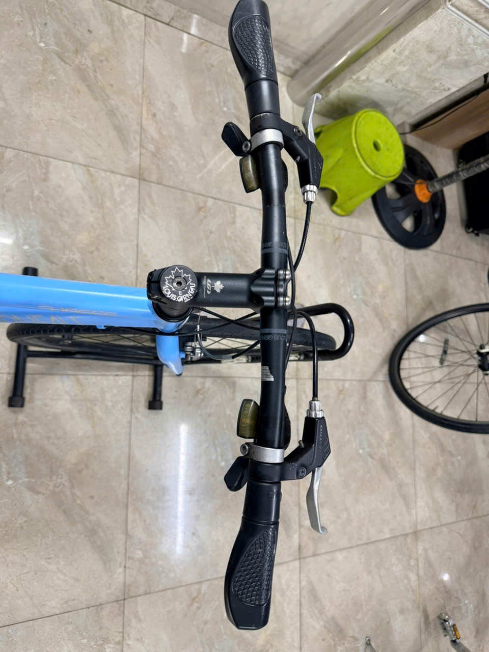 Xe đạp Nhật bãi louis garneau Xe đạp Nhật bãi louis garneau