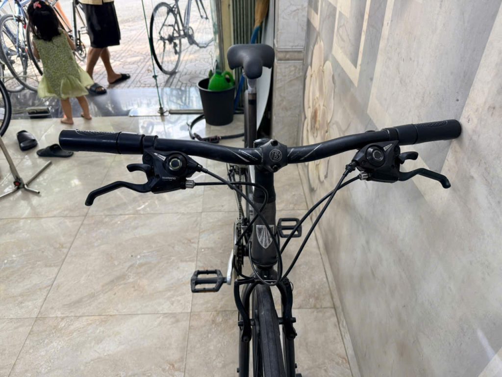 Xe đạp Nhật bãi TREK 7.2 FX