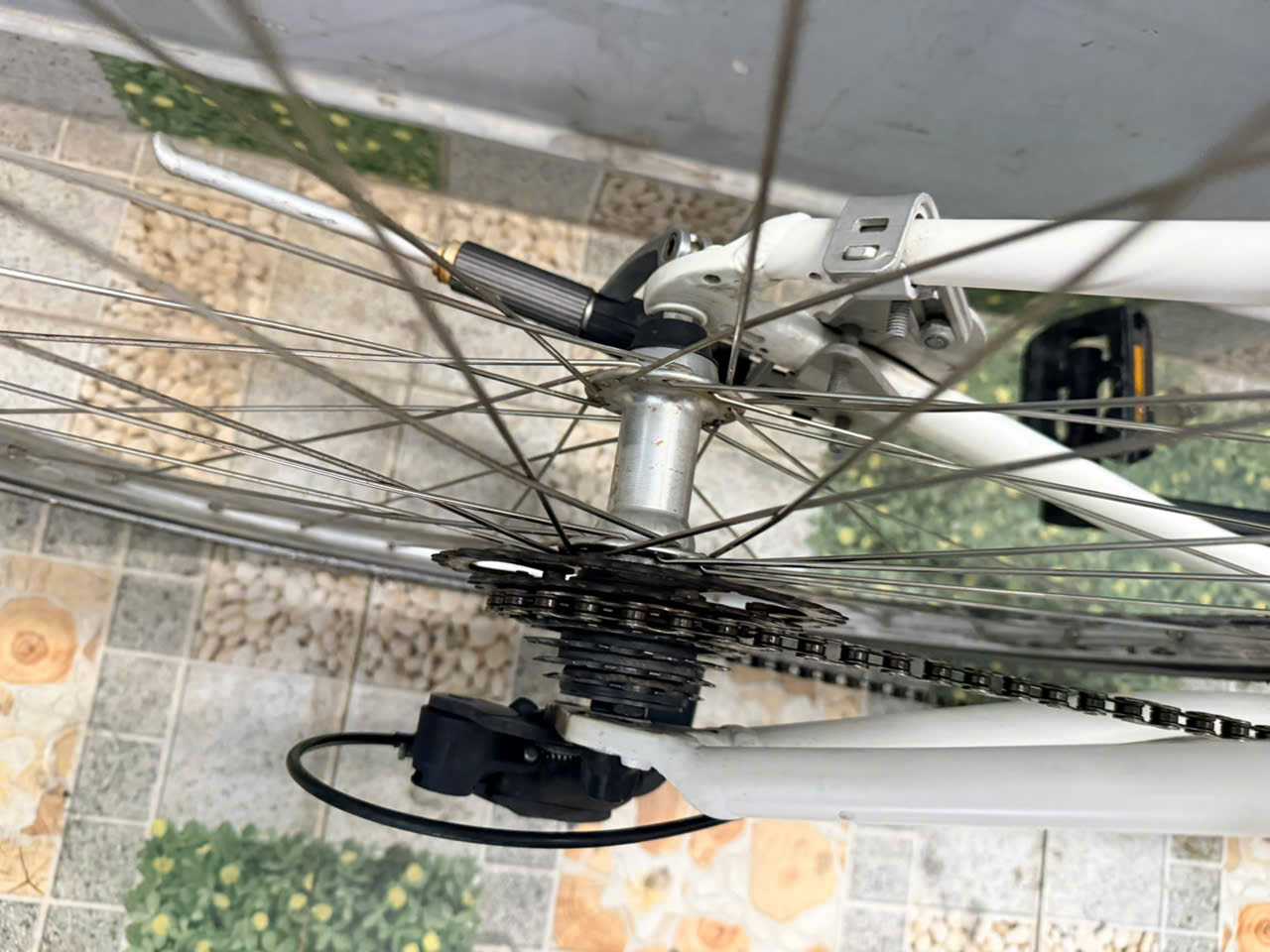 Xe đạp Nhật bãi Louis garneu tay lắc Xe đạp Nhật bãi Louis garneu tay lắc