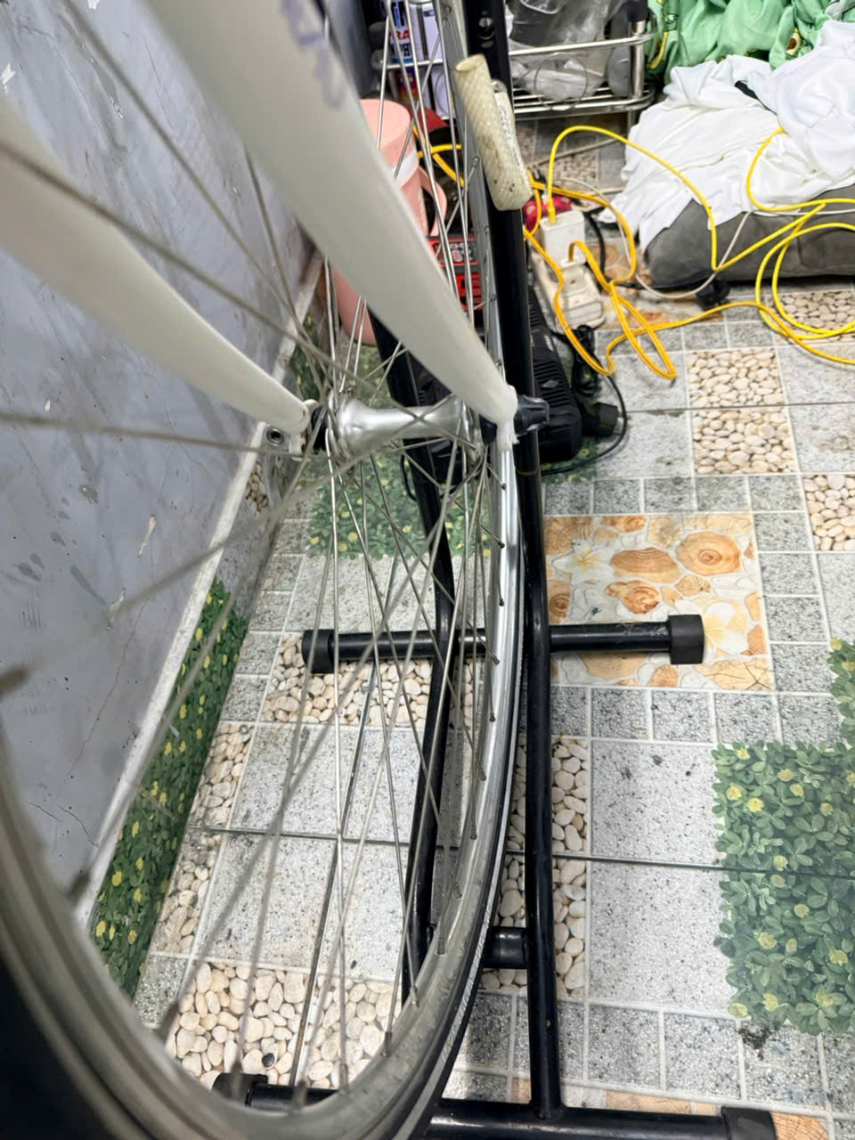 Xe đạp Nhật bãi Louis garneu tay lắc Xe đạp Nhật bãi Louis garneu tay lắc