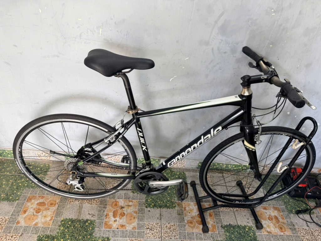 Xe Nhật bãi Cannondale càng cacbon