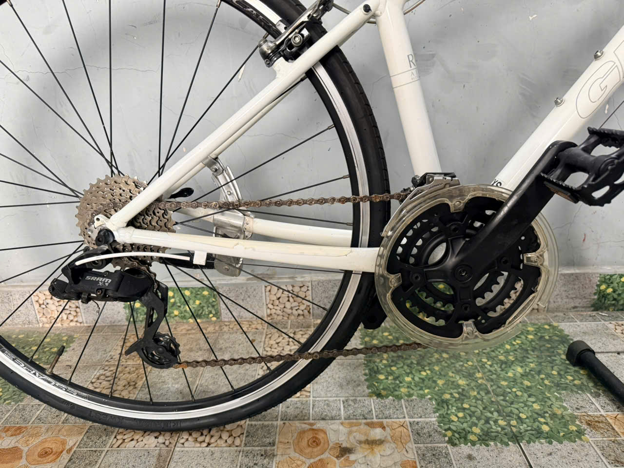 Xe đạp Nhật bãi GIANT R3 Xe đạp Nhật bãi GIANT R3