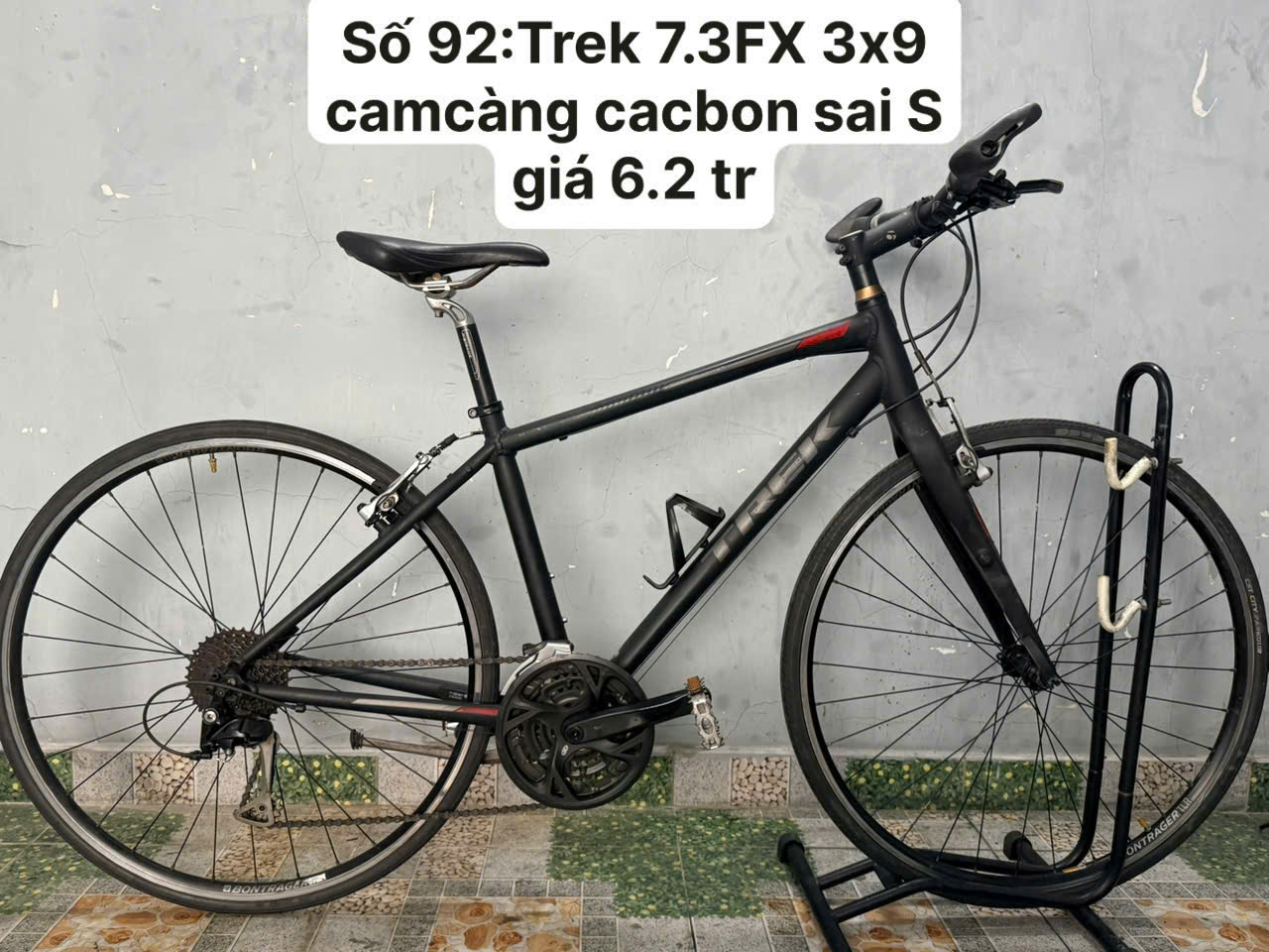 Xe đạp trek 7.3 FX càng các bon