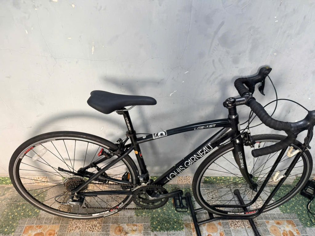 Xe đạp nhật bãi louis cổ cong tay lắc Xe đạp nhật bãi louis cổ cong tay lắc