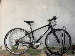 Xe đạp Trek càng cacbon dây âm sườn