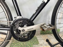 Xe đạp Trek càng cacbon dây âm sườn