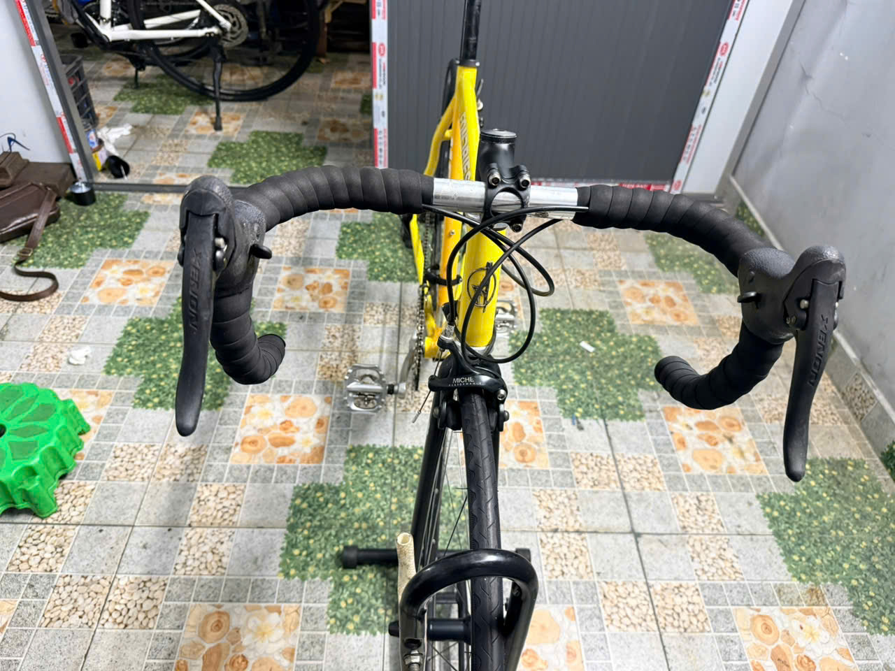 Xe đạp nhật bãi FONDRIEST càng cacbon Xe đạp nhật bãi FONDRIEST càng cacbon