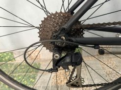 Xe đạp trek 7.3 FX càng các bon