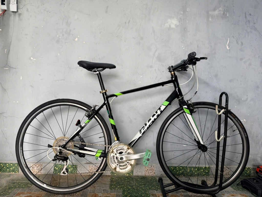 Xe đạp nhật bãi Giant crostar phun nhôm Xe đạp nhật bãi Giant crostar phun nhôm