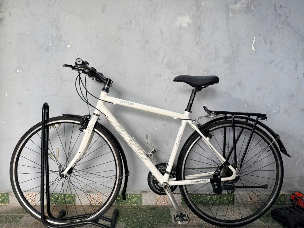 Xe đạp nhật bãi Specialized (Mỹ)