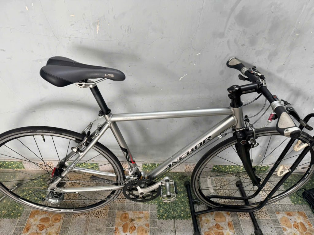 Xe đạp nhật bãi Anchor càng cacbon