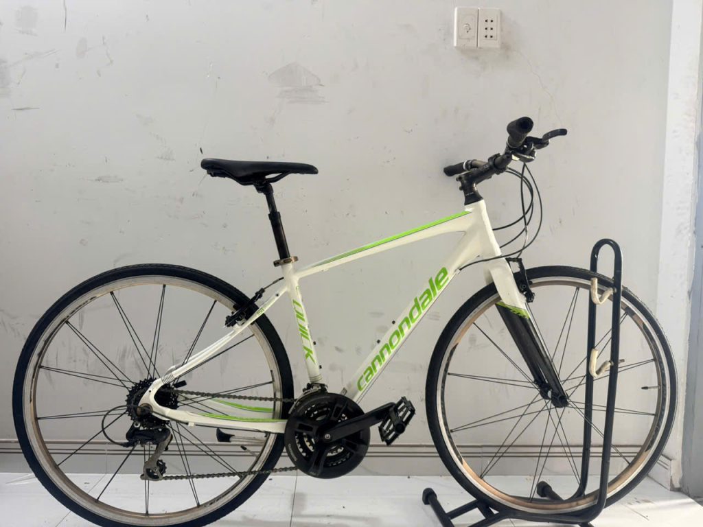 Xe đạp nhật bãi Cannondale càng cacbon