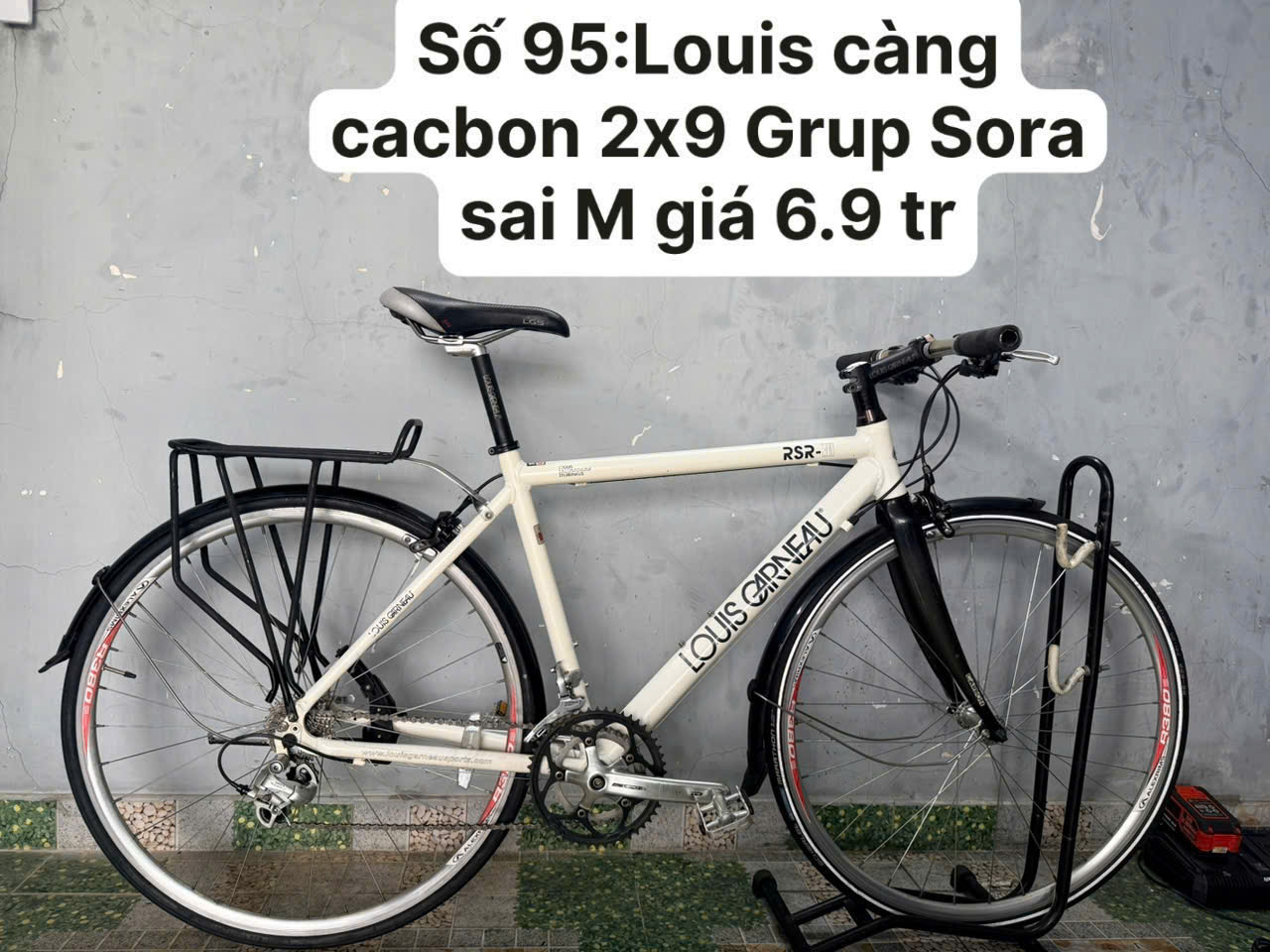 Xe đạp nhật bãi Louis càng carbon