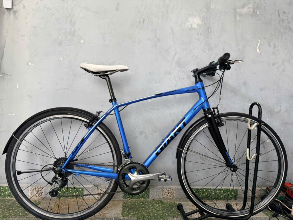 Xe đạp Giant càng carbon trục rỗng Xe đạp Giant càng carbon trục rỗng