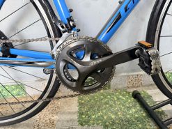 Xe đạp Giant Contend trục rỗng