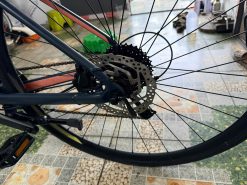 Xe đạp Specialized trục rỗng phanh dầu