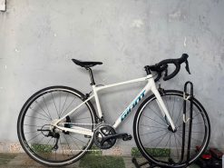 Xe đạp nhật bãi Giant contend