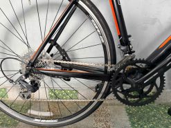 Xe đạp nhật bãi Giant Defy càng carbon