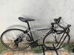 Xe đạp Felt càng carbon nhật bãi