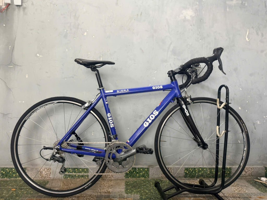 Xe đạp nhật bãi Gios càng carbon Xe đạp nhật bãi Gios càng carbon