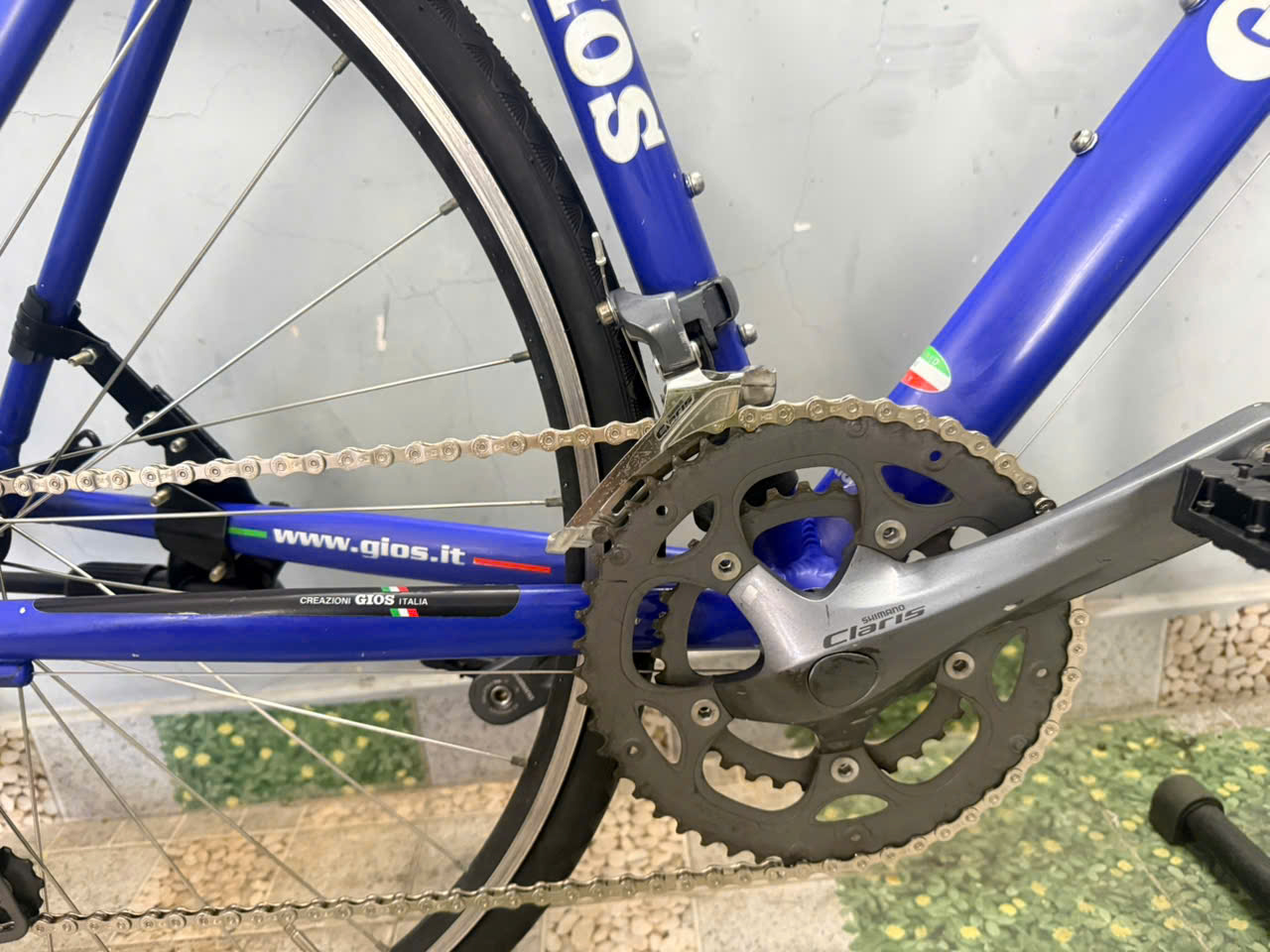 Xe đạp nhật bãi Gios càng carbon Xe đạp nhật bãi Gios càng carbon