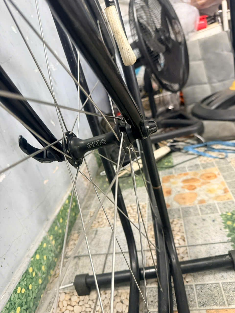 Xe đạp nhật bãi Gios càng carbon Xe đạp nhật bãi Gios càng carbon