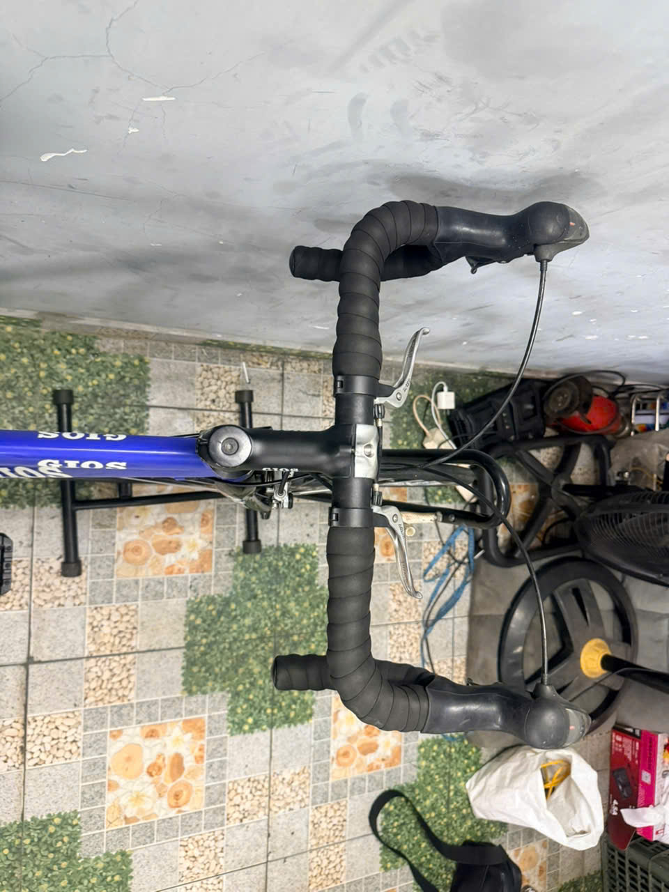 Xe đạp nhật bãi Gios càng carbon Xe đạp nhật bãi Gios càng carbon