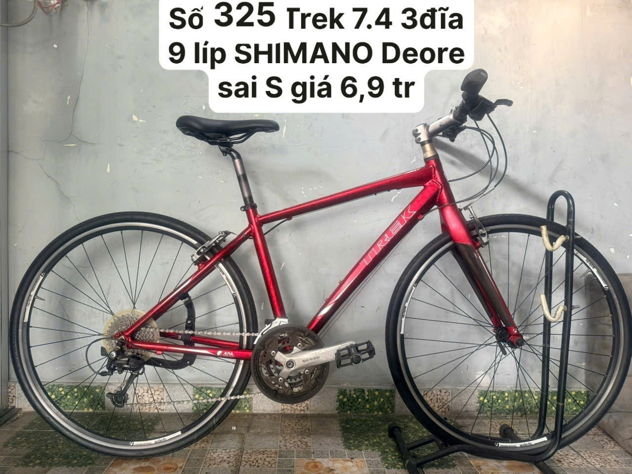 Xe đạp TREK 7.4 càng carbon