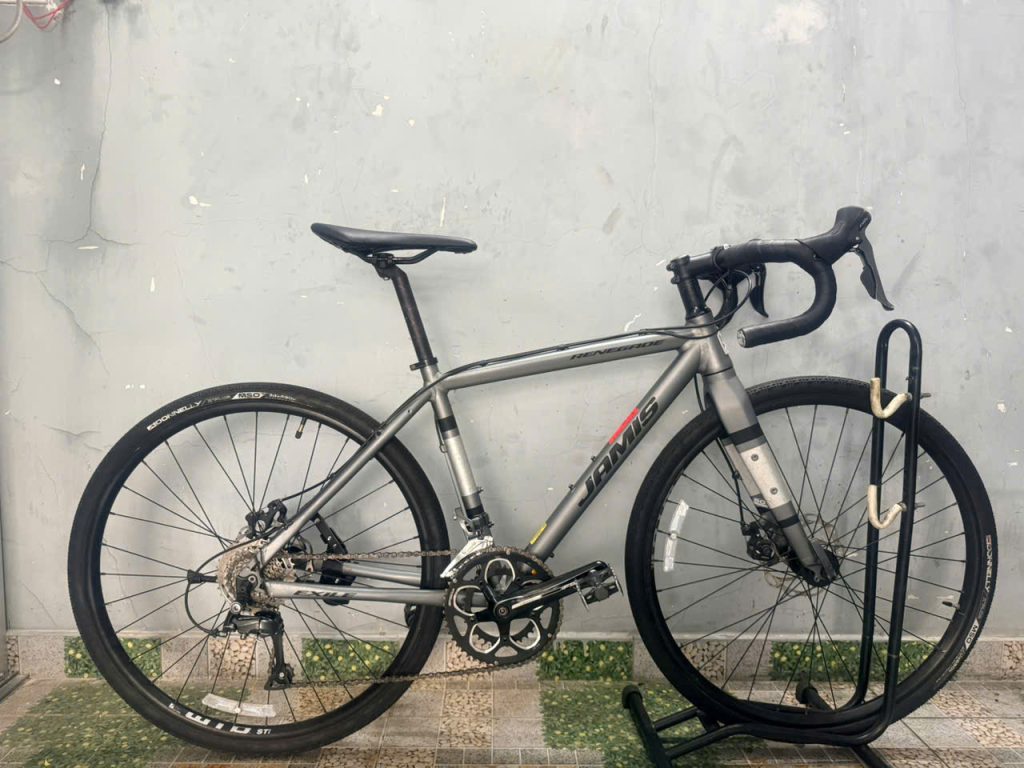 Xe đạp JAMIS phanh đĩa nhật bãi