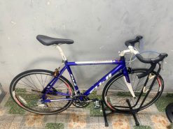 Xe đạp FUJI bãi nhật càng carbon