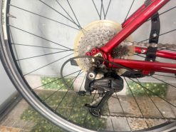 Xe đạp TREK 7.4 càng carbon