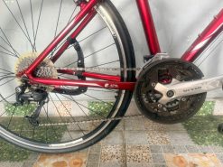 Xe đạp TREK 7.4 càng carbon