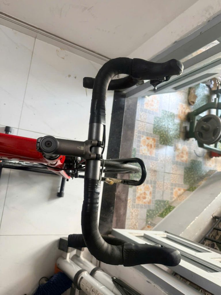 Xe đạp Trek phun Group 105