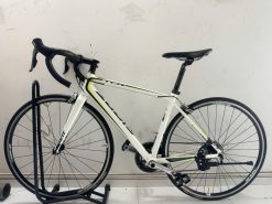 Xe đạp đua Giant TCR càng carbon