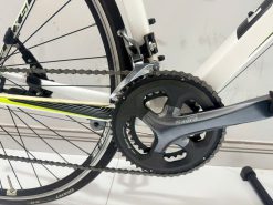 Xe đạp đua Giant TCR càng carbon