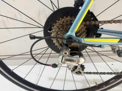 Xe đạp CANNONDALE tay đua trục rỗng