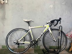 Xe đạp nhật bãi GT càng carbon