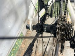 Xe đạp nhật bãi GT càng carbon