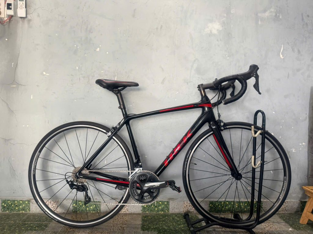 Giá xe đạp carbon hiện nay bao nhiêu