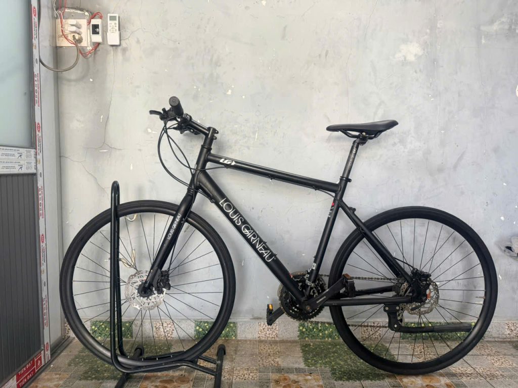 Xe đạp Louis garneau phanh đĩa dầu