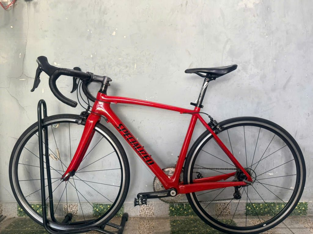 Xe đạp nhật bãi Carbon Specialized